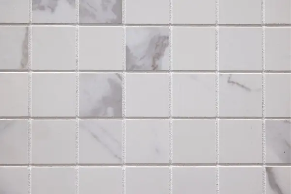 cleaning tile grout with steam